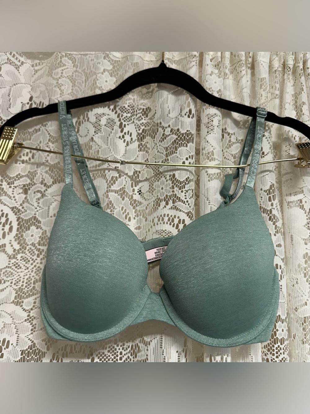 Victoria’s Secret T-Shirt Push Up Full Coverage Bra